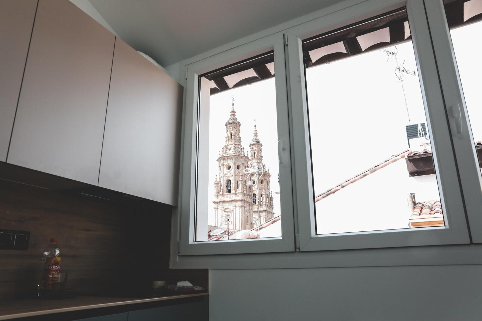 Casa San Juan - Habitaciones Privadas Logroño Kültér fotó