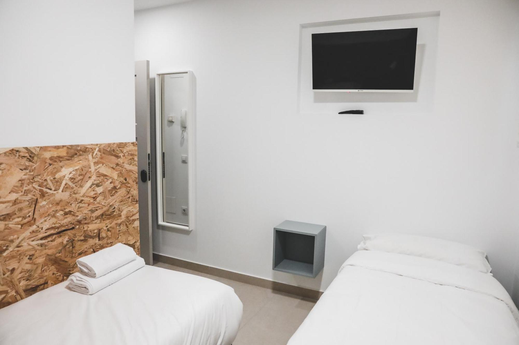 Casa San Juan - Habitaciones Privadas Logroño Kültér fotó
