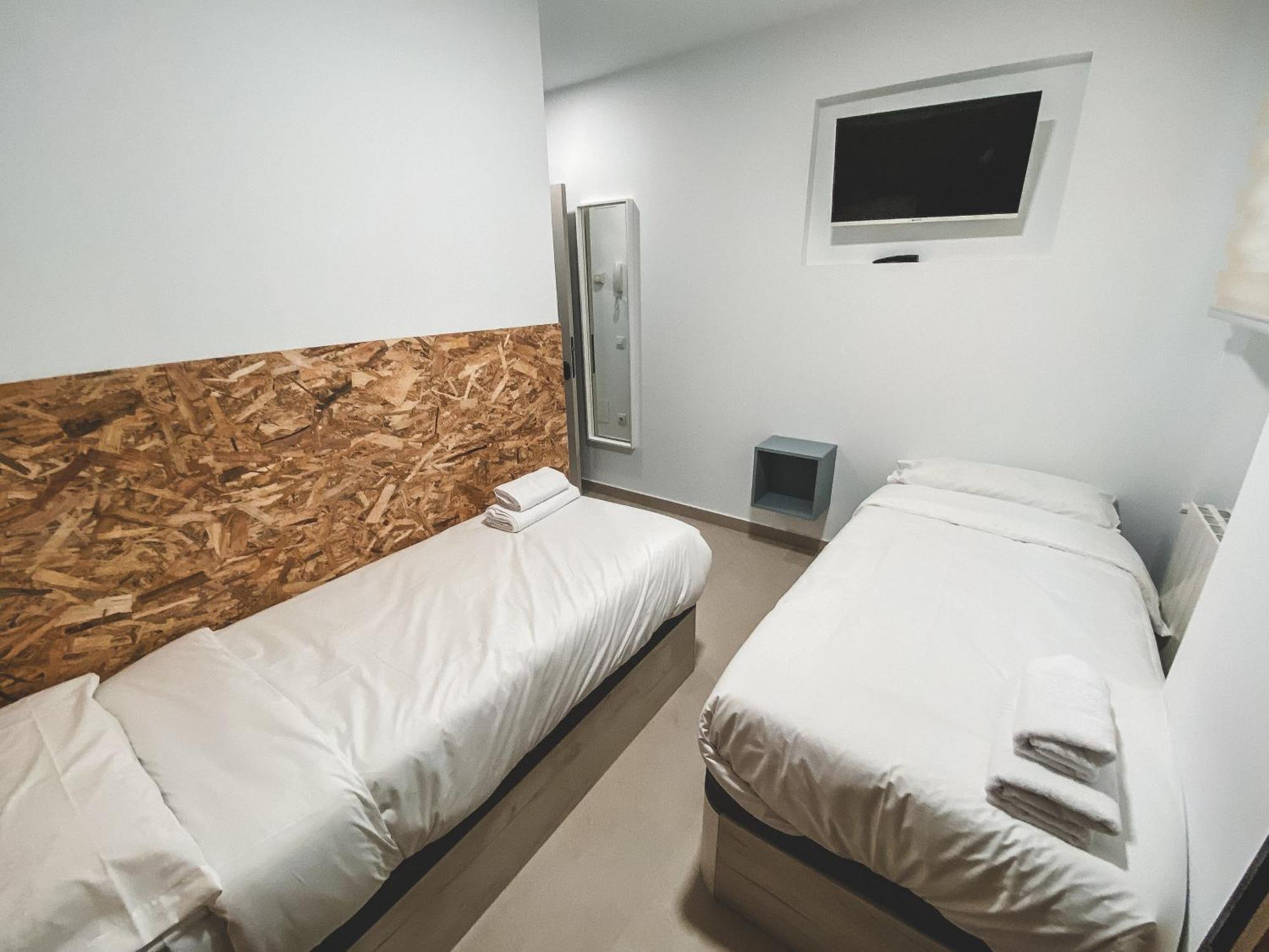 Casa San Juan - Habitaciones Privadas Logroño Kültér fotó