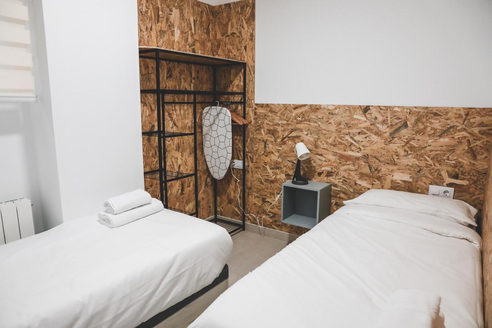 Casa San Juan - Habitaciones Privadas Logroño Kültér fotó